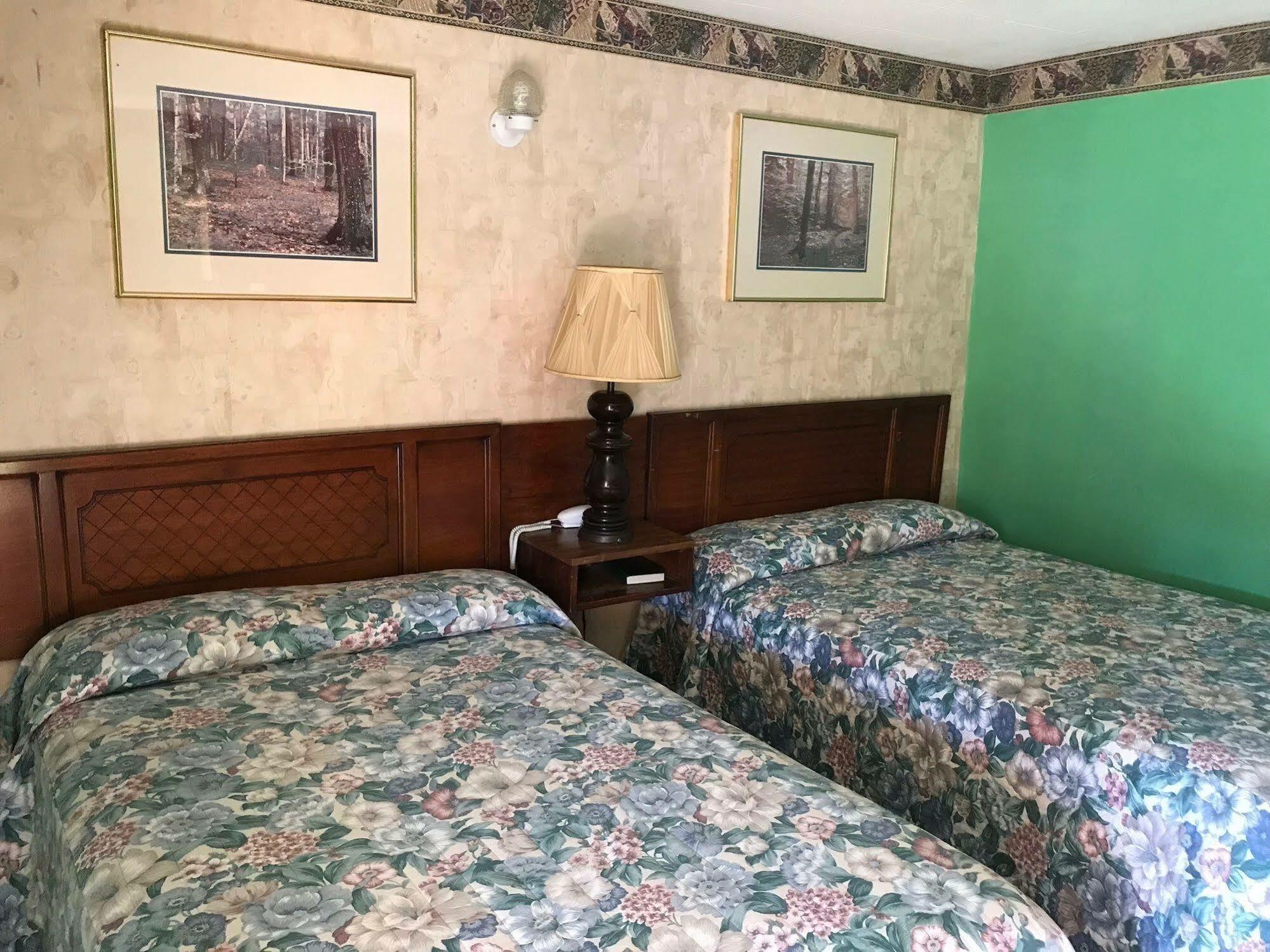 Regency Inn Bridgeport-Frankenmuth Ngoại thất bức ảnh